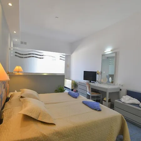Olympos Hotel 4*